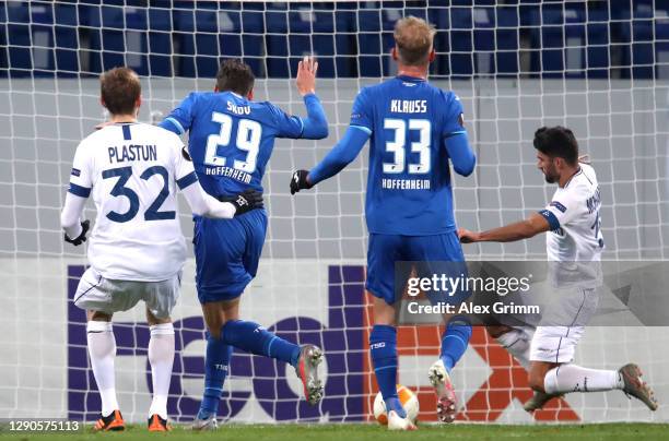 Robert Skov of TSG 1899 Hoffenheim scores their team's second goal during the UEFA Europa League Group L stage match between TSG Hoffenheim and KAA...