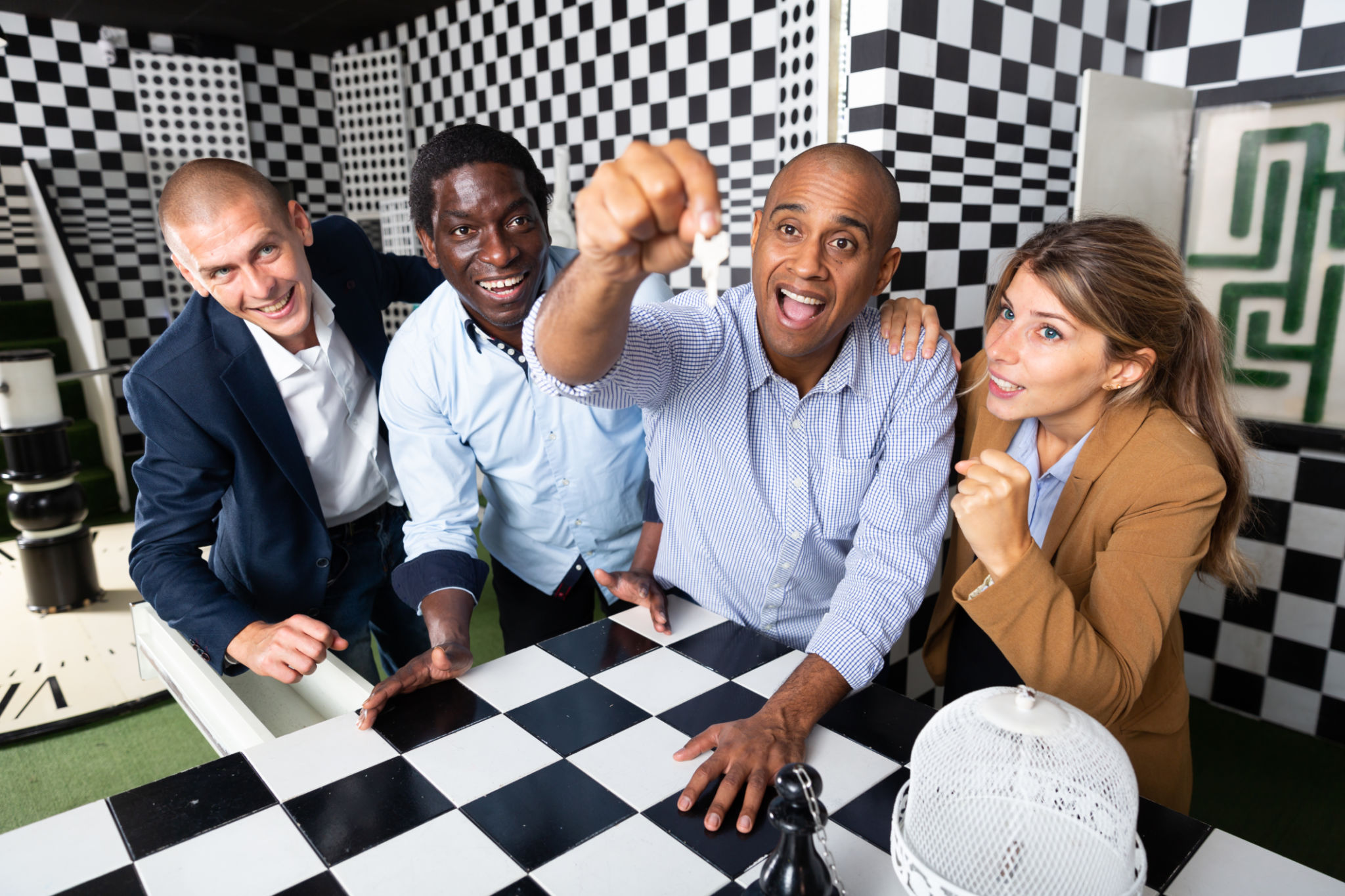 escape room teamwork