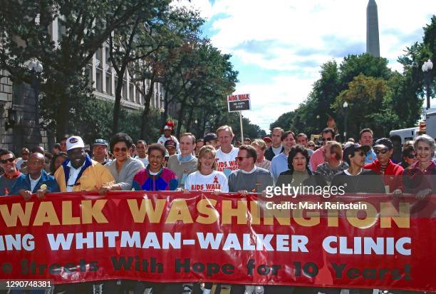 Tipper Gore wife of Vice President Albert Gore leads the Walk for the Whitman Walker AIDS Clinic. With her are from Congressman Albert Wynn DC...