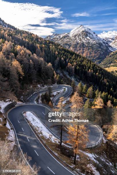 maloja pass road, switzerland, europe - aerial mountain pass imagens e fotografias de stock