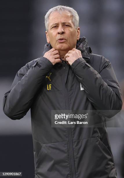 Head coach Lucien Favre of Dortmund is seen during the Bundesliga match between Borussia Dortmund and VfB Stuttgart at Signal Iduna Park on December...