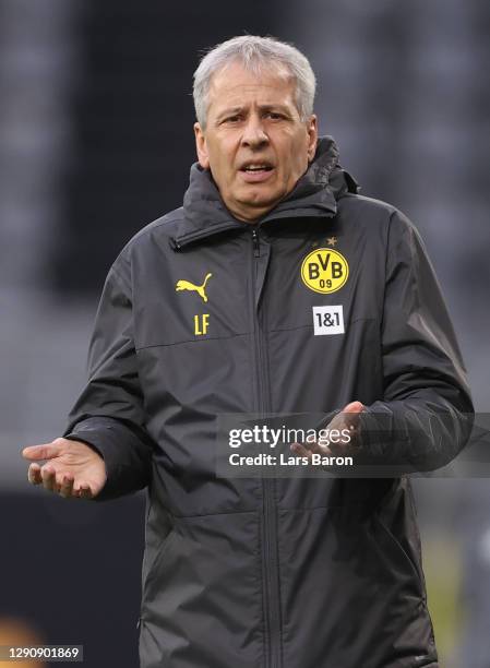 Head coach Lucien Favre of Dortmund is seen during the Bundesliga match between Borussia Dortmund and VfB Stuttgart at Signal Iduna Park on December...