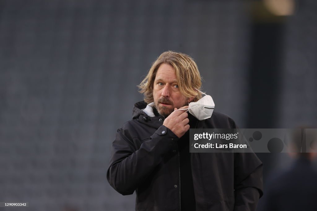 Borussia Dortmund v VfB Stuttgart - Bundesliga