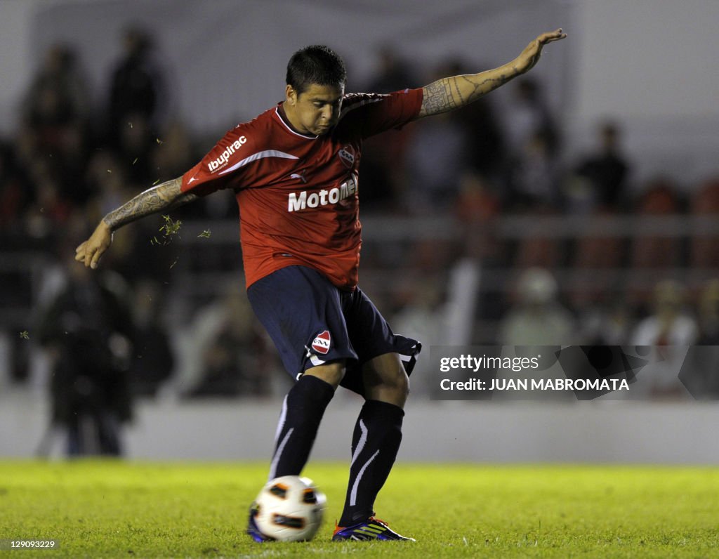 Argentina's Independiente forward Leonel