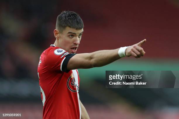 Jan Bednarek of Southampton gestures to his team during the Premier League match between Southampton and Sheffield United at St Mary's Stadium on...