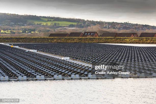Shell Godley 17 Godley Reservoir Stock Photos, High-Res Pictures, and Images - Getty ...