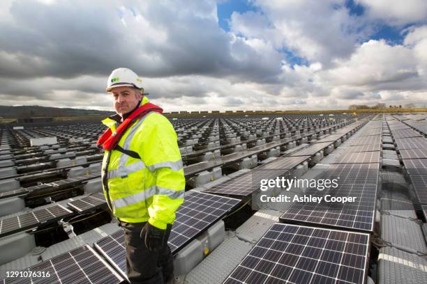 Shell Godley 17 Godley Reservoir Stock Photos, High-Res Pictures, and Images - Getty ...