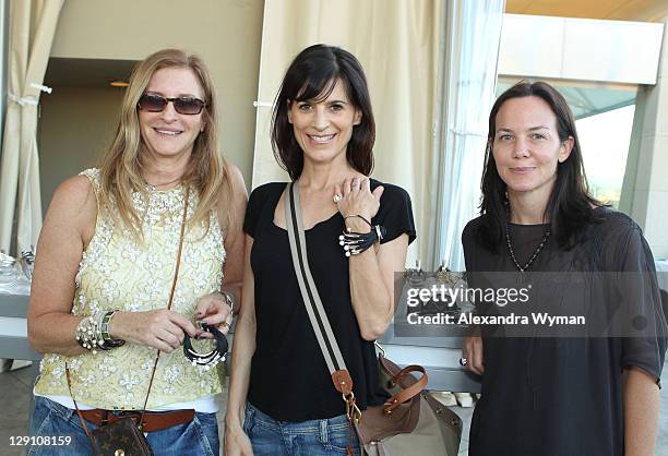 Tracy Reeves Tracy Reeves Photos and Premium High Res Pictures - Getty Images