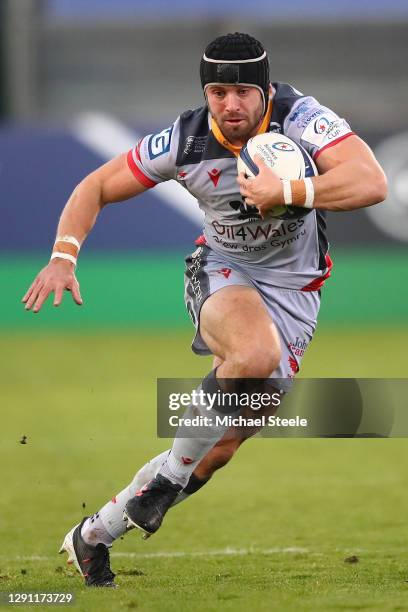 Leigh Halfpenny of Scarlets during the Heineken Champions Cup Pool 1 match between Bath Rugby and Scarlets at The Recreation Ground on December 12,...