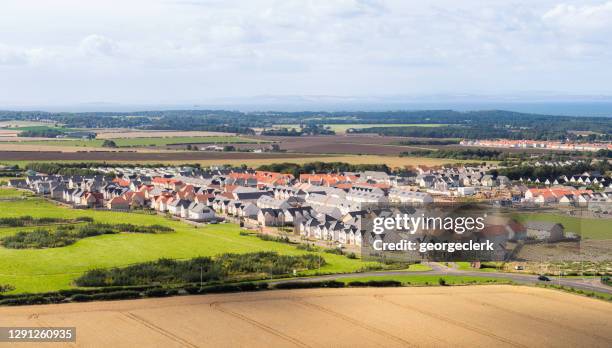 modern housing development - north berwick elevated view stock pictures, royalty-free photos & images