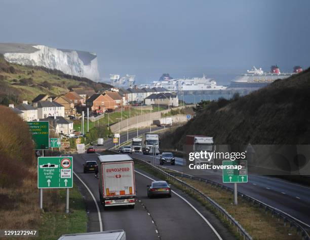 port of dover - brexit travel stock pictures, royalty-free photos & images