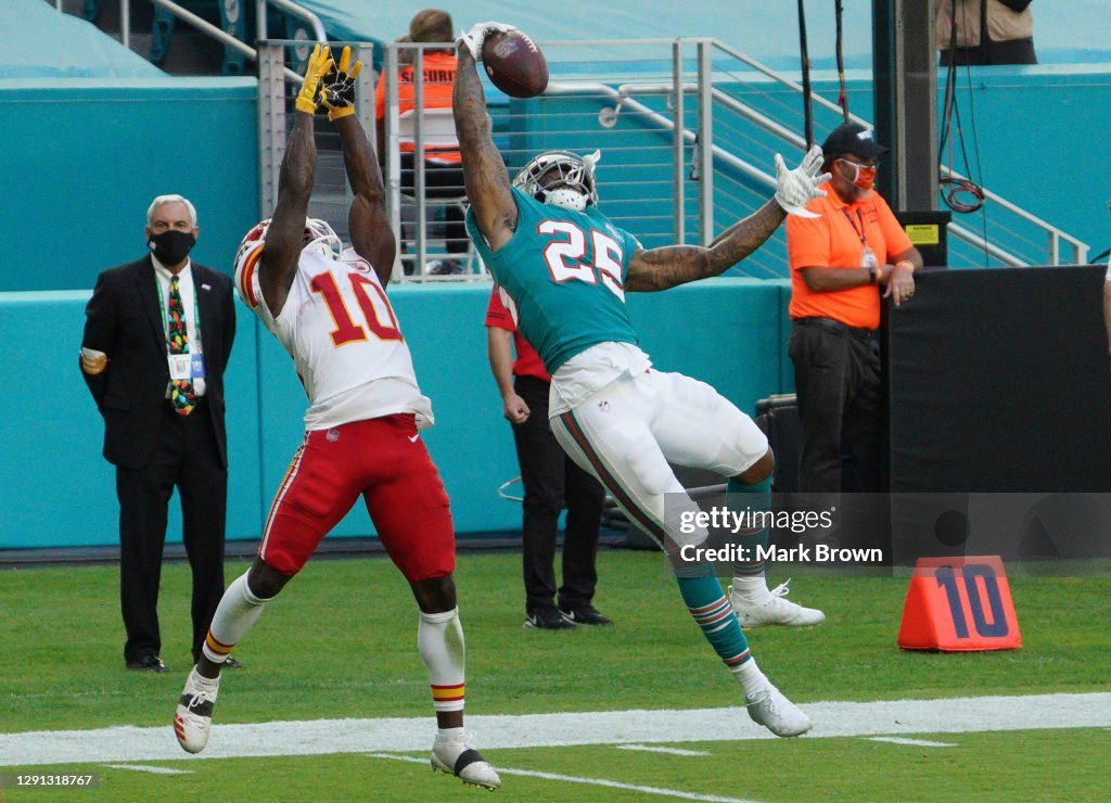 Kansas City Chiefs v Miami Dolphins