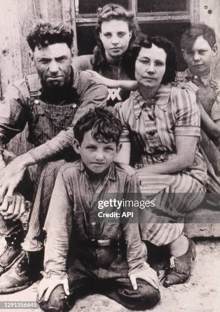 Famille d'agriculteurs pendant la crise de 1929 aux Etats-Unis.