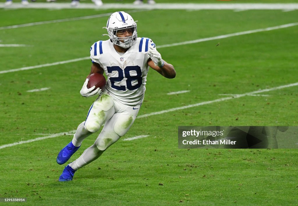 Indianapolis Colts v Las Vegas Raiders