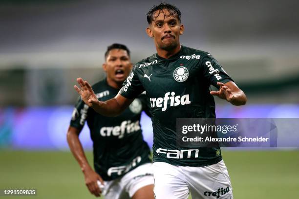 Gustavo Scarpa of Palmeiras celebrates after scoring the first goal of his team during a quarter final second leg match between Palmeiras and...