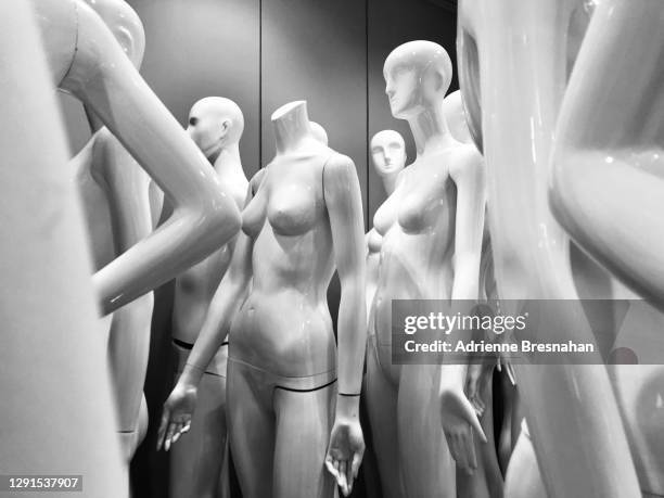 female mannequins undressed - kleiderpuppe stock-fotos und bilder