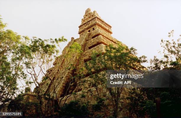 Indiana Jones Adventure:Temple of the Crystal Skull