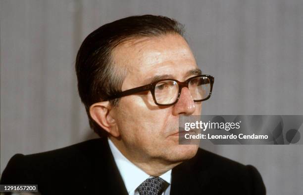 Anda Rotti 324 Giulio Andreotti Photos Stock Photos, High-Res Pictures, and Images ...