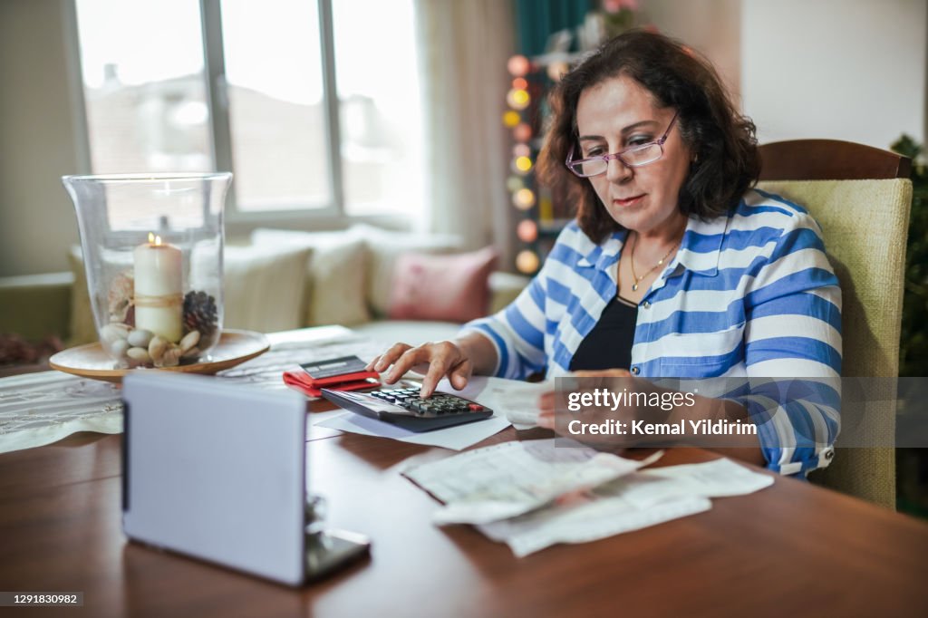 Retired woman managing on a low income
