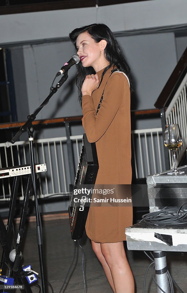 Sarak Riba Sarah Ruba of The New Look performing at the Calvin Klein Collection ...