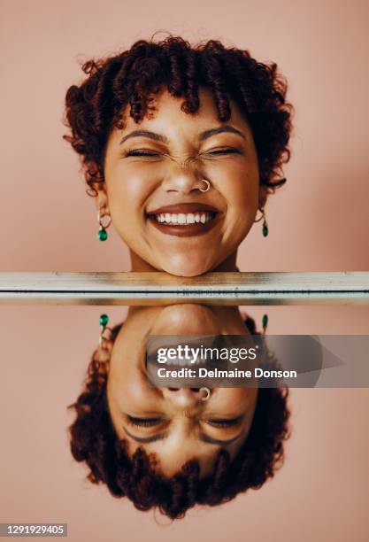 beauty is the light that reflects from within - face symmetry stock pictures, royalty-free photos & images