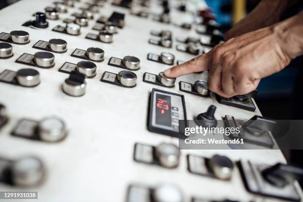 Hand Operated Button 19,129 Man Push Button Stock Photos, High-Res Pictures, and Images ...