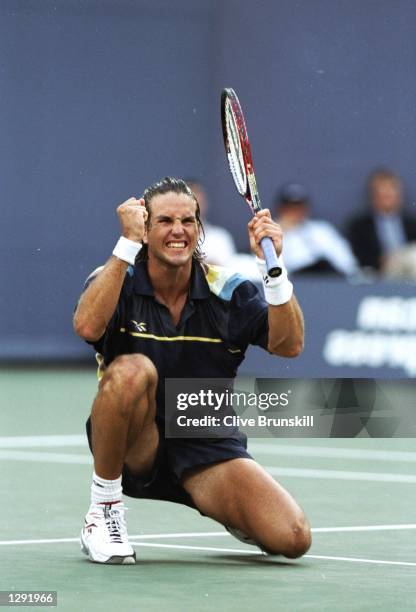 Patrick Rafter Arms Australian Patrick Rafter Photos and Premium High Res Pictures - Getty ...
