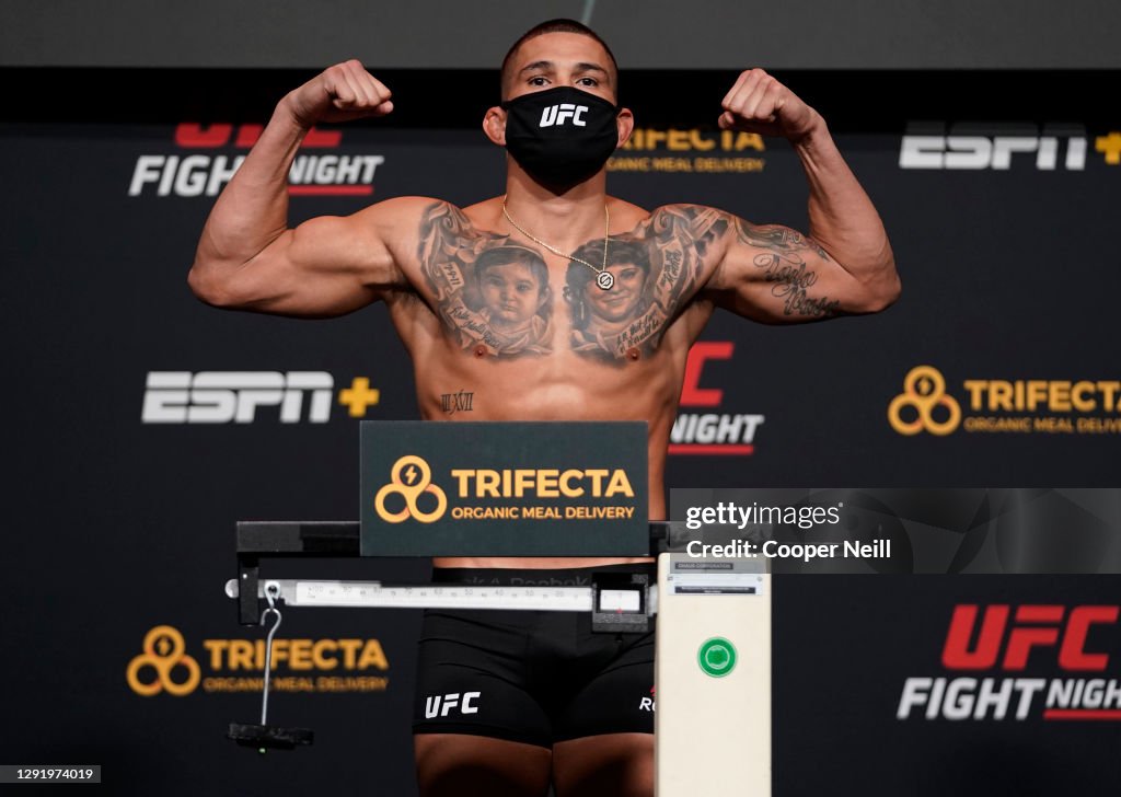 UFC Fight Night Thompson v Neal: Weigh-Ins