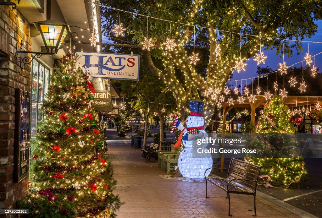 Pandemic Dampens Solvang's Christmas Spirit