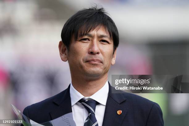 Koji Nakata of Kashima Antlers C.R.O looks on prior to the J.League Meiji Yasuda J1 match between Kashima Antlers and Cerezo Osaka at the Kashima...