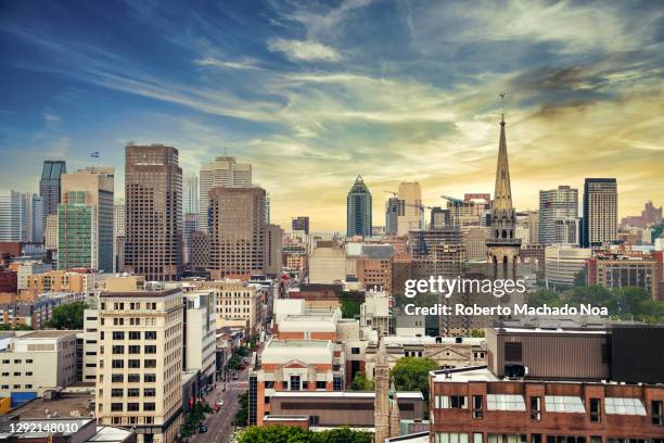 montreal urban skyline seen in the afternoon, canada - montreal downtown stock pictures, royalty-free photos & images