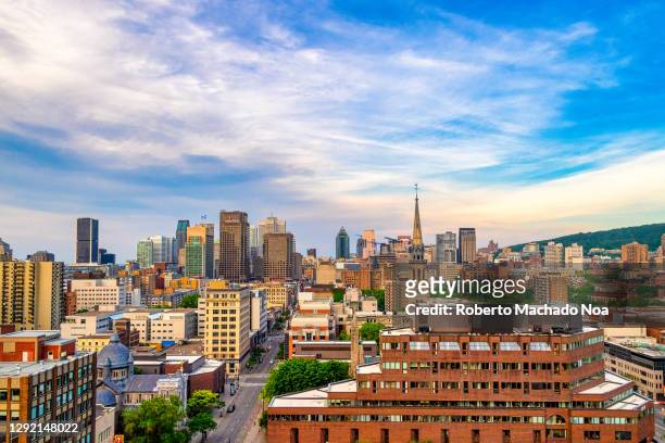 montreal urban skyline seen in the afternoon, canada - montreal downtown stock pictures, royalty-free photos & images