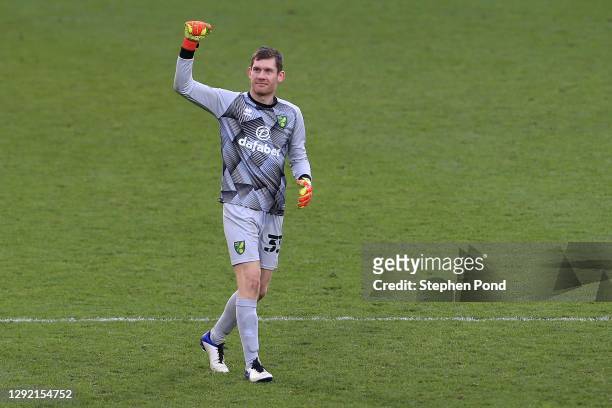 Michael McGovern of Norwich City celebrates victory following the Sky Bet Championship match between Norwich City and Cardiff City at Carrow Road on...