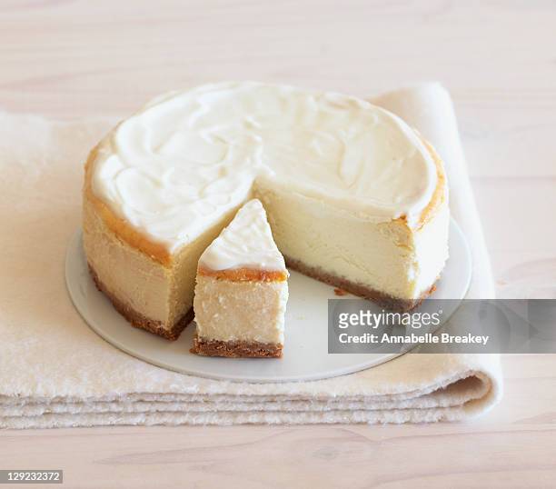 low fat cheesecake - cheesecake fotografías e imágenes de stock