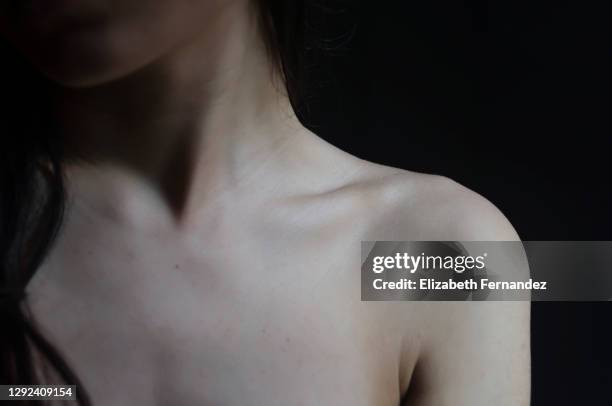 anorexic naked woman portrait - body dysmorphia stock pictures, royalty-free photos & images