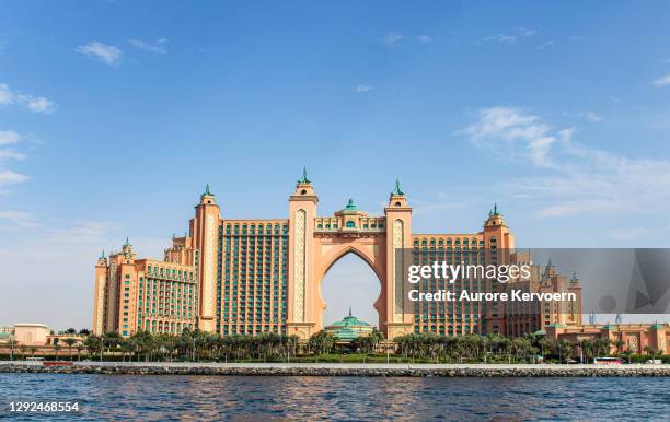 hotel atlantis dubai - atlantis imagens e fotografias de stock