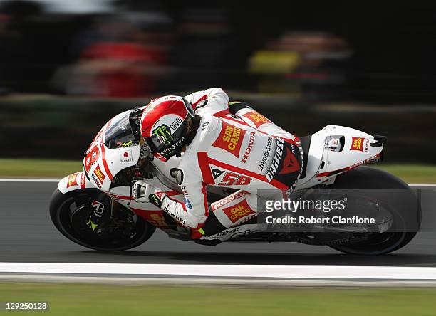 Marco Simoncelli of Italy rides the San Carlo Honda Gresini Honda during qualifying for the Australian MotoGP, which is round 16 of the MotoGP World...