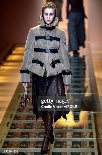Models 2003 2,812 Gaultier 2003 Model Stock Photos, High-Res Pictures, and Images ...