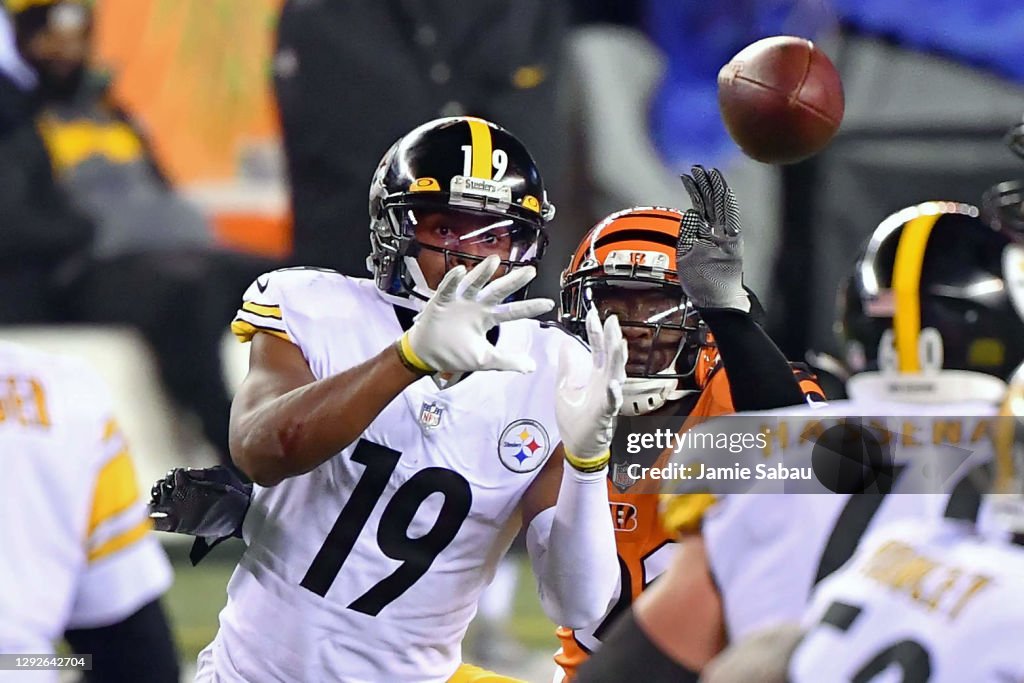 Pittsburgh Steelers v Cincinnati Bengals