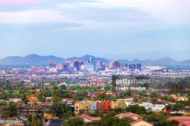 phoenix, arizona centrum skyline - arizona bildbanksfoton och bilder