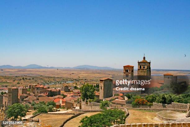 view from the castle in trujillo - cáceres foto e immagini stock
