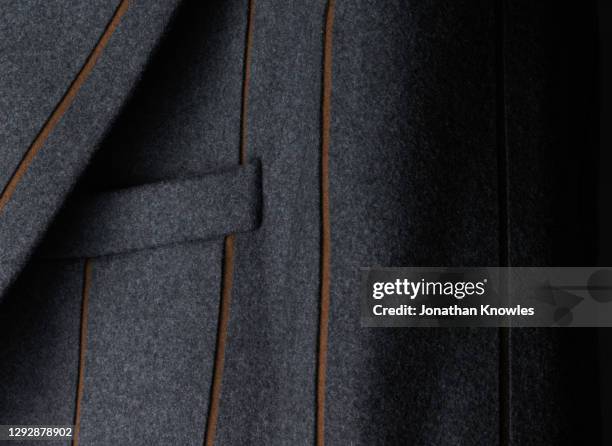 close up suit jacket pocket - lapel 個照片及圖片檔