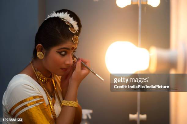 257 Mohiniyattam Photos and Premium High Res Pictures - Getty Images