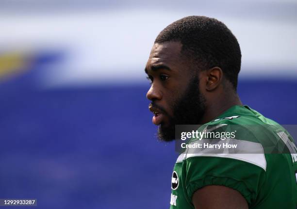 Denzel Mims of the New York Jets warms up before the game against the Los Angeles Rams at SoFi Stadium on December 20, 2020 in Inglewood, California.