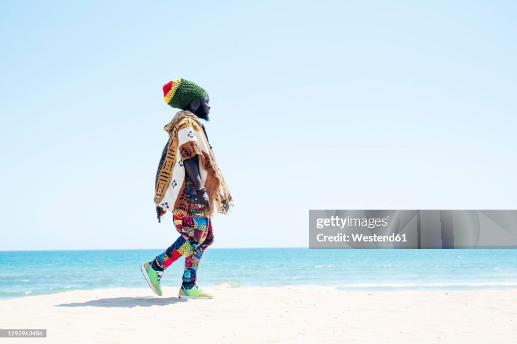Running Rasta Man Rastafari Man Walking On Beach High-Res Stock Photo - Getty Images