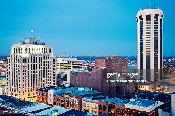 usa, illinois, springfield, skyline at evening - springfield illinois stock pictures, royalty-free photos & images