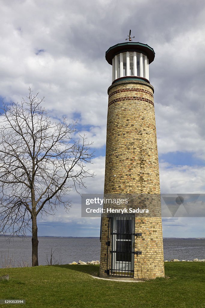USA, Wisconsin, Oshkosh, Asylum Point Lighthouse by Lake Winnebago