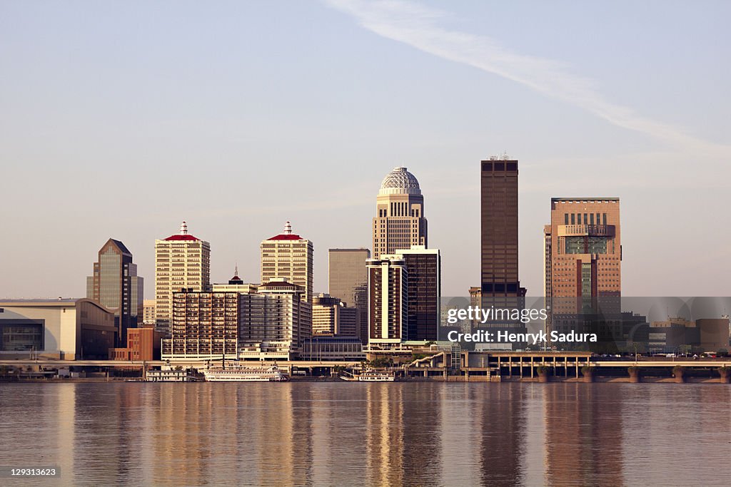 USA, Kentucky, Louisville, Morning skyline