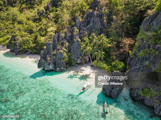 dream beach entalula island beach palawan el nido filippine - filippino foto e immagini stock