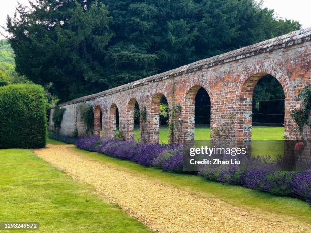 highclere castle, the location of <downton abbey>, uk - bbc natural history stock pictures, royalty-free photos & images